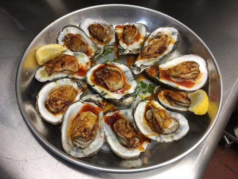 Steamed Oysters (12)
